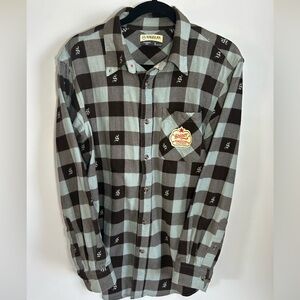 Magellan Outdoors Men's Black and Blue Checkered Shirt